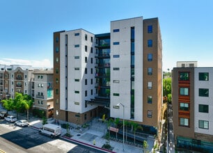 6nineteen in San Diego, CA - Foto de edificio - Building Photo