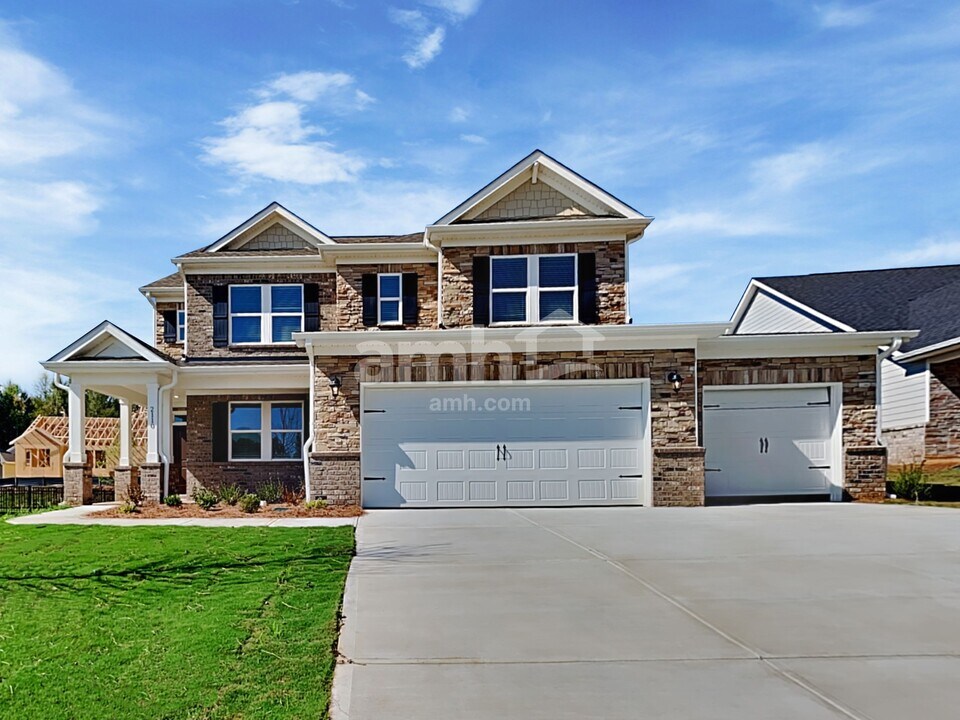 2110 Twisted Creek Ln in Auburn, GA - Building Photo