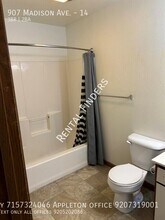 907 Madison Ave in Marinette, WI - Building Photo - Building Photo