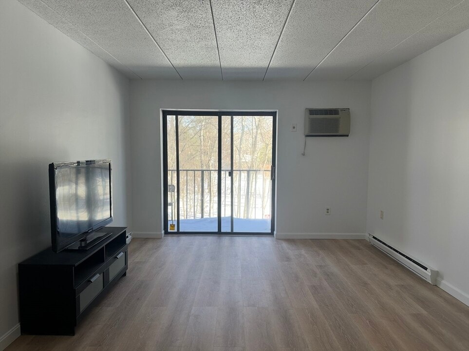 137 Franklin St in Stoneham, MA - Building Photo