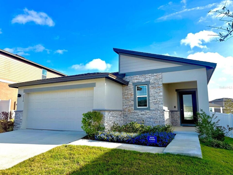 2234 Crossbow St in Minneola, FL - Building Photo