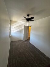 4045 E 8th St, Unit G in Long Beach, CA - Building Photo - Building Photo