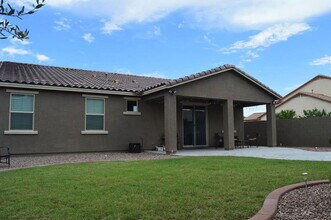 15728 N 182nd Ln in Surprise, AZ - Building Photo - Building Photo