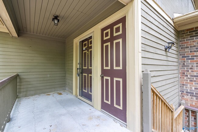 2031 Woodlawn Dr SW in Huntsville, AL - Building Photo - Building Photo