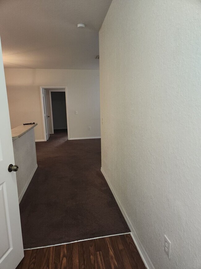 2005 Hemingway Cir in Haines City, FL - Building Photo - Building Photo