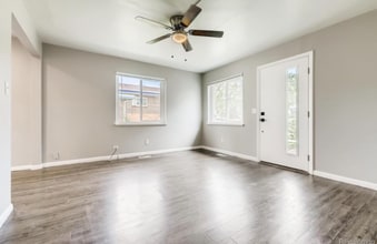 1729 S Madison St in Denver, CO - Building Photo - Building Photo