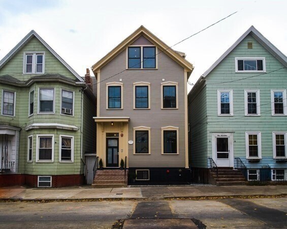 119 Princeton St, Unit 1 in Boston, MA - Building Photo