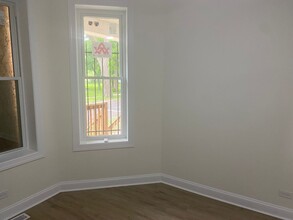 7037 S Elizabeth St in Chicago, IL - Building Photo - Building Photo