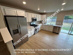 2016 18th Ave SW in Olympia, WA - Building Photo - Building Photo