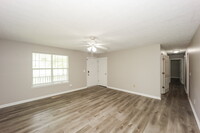 345 Anna Ave in Palmetto, GA - Building Photo - Building Photo