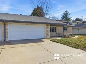 3105 S 108th St-Unit -3107 in Omaha, NE - Building Photo - Building Photo