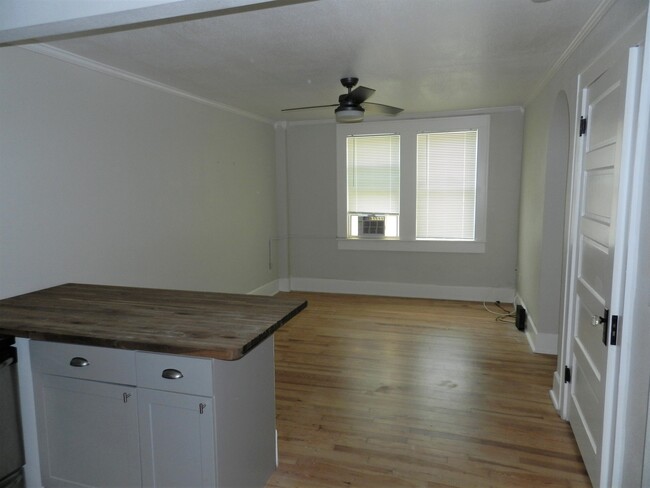 360 13th Ave NE in St. Petersburg, FL - Building Photo - Building Photo