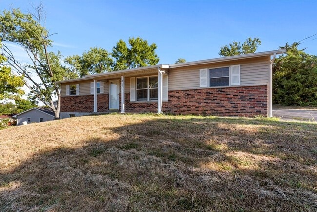property at 2171 Richardson Rd
