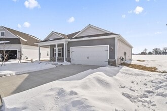 511 Darliene Dr in Plain City, OH - Building Photo - Building Photo