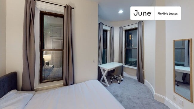 4 Symphony Rd, Unit 2