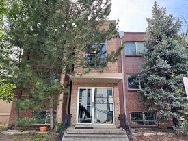 1 S Pennsylvania St in Denver, CO - Building Photo