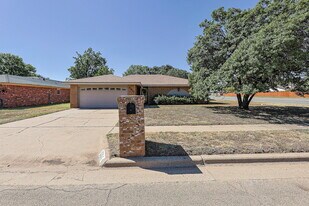 3311 88th St in Lubbock, TX - Building Photo