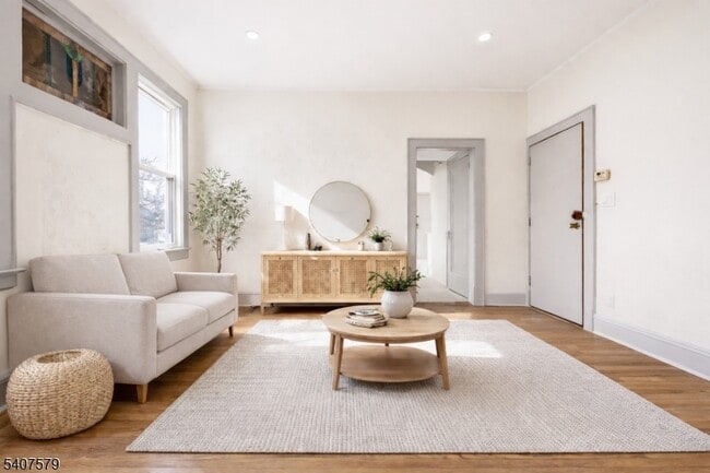 property at 265 N 17th St