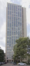 Harbor Towers in Boston, MA - Building Photo - Building Photo