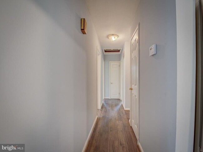 property at 7910 Livingston Rd