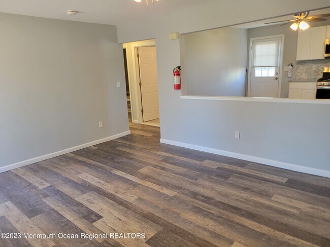 119 Raritan Ave in Keansburg, NJ - Building Photo - Building Photo