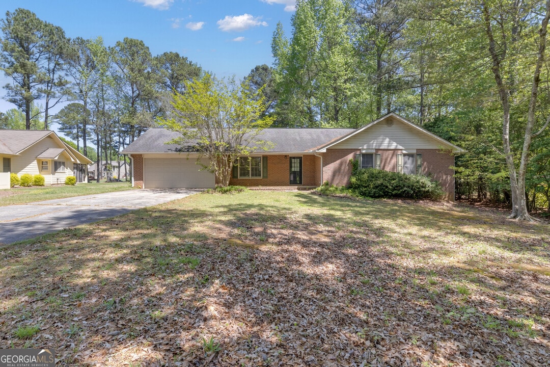 116 Crofts Corner in Peachtree City, GA - Foto de edificio