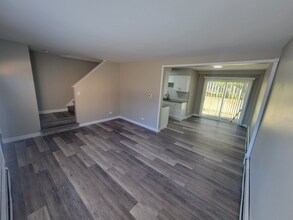 310 Duane St in Glen Ellyn, IL - Foto de edificio - Building Photo