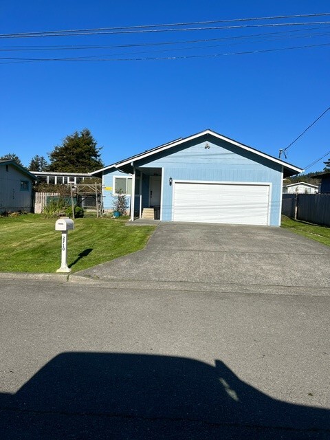 property at 2710 Oliver Ave