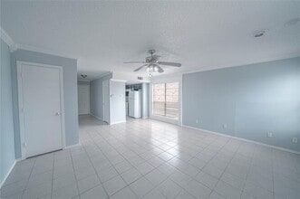 2744 St George Pl in Arlington, TX - Building Photo - Building Photo