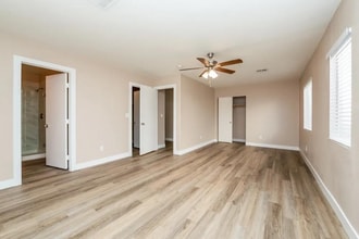 3138 Fern Crest Ave in North Las Vegas, NV - Building Photo - Building Photo