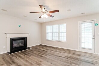 4924 Rosena Dr in Charlotte, NC - Building Photo - Building Photo