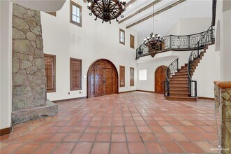 19 Buck Fawn Dr in Edinburg, TX - Building Photo - Building Photo