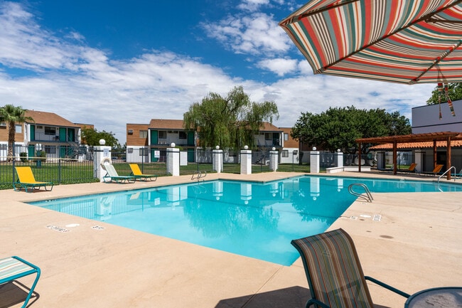 Raintree Village