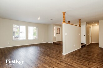 1821 E Hearn Rd in Phoenix, AZ - Building Photo - Building Photo