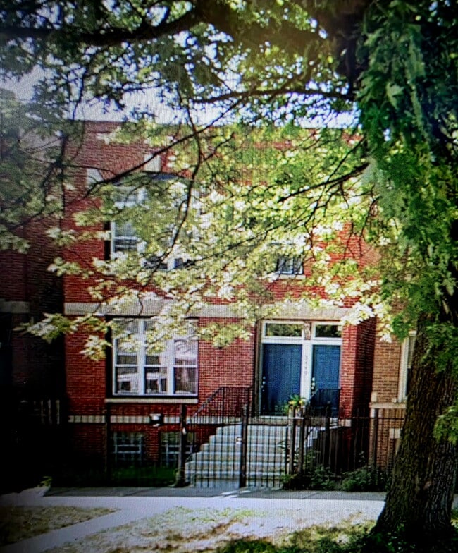 3449 W Fulton Blvd, Unit 1