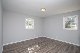 West Brook Apartments in Macon, GA - Building Photo - Interior Photo