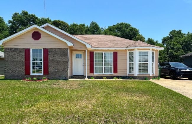 property at 770 Crestline Dr