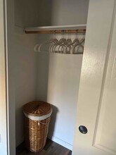 202 Kayla Pl in Brentwood, CA - Building Photo - Building Photo
