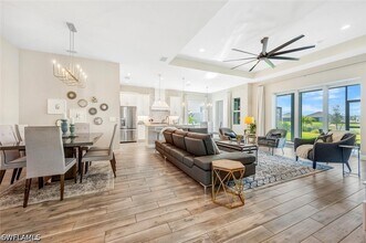 4003 Pegasus Wy in Naples, FL - Building Photo - Building Photo