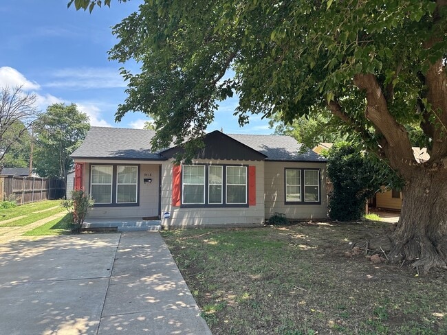 property at 3418 30th St