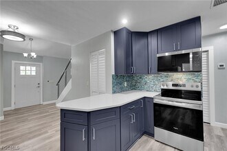 958 Indiana Ave in Ft. Myers, FL - Building Photo - Building Photo