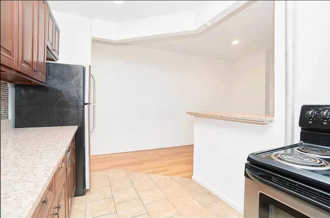 501 W 135th St in New York, NY - Building Photo - Building Photo