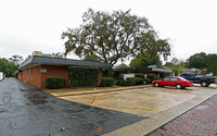 Glendale Court Apartments in Lakeland, FL - Building Photo - Building Photo