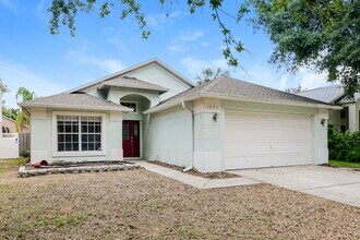 1051 Woodsong Way in Clermont, FL - Building Photo - Building Photo