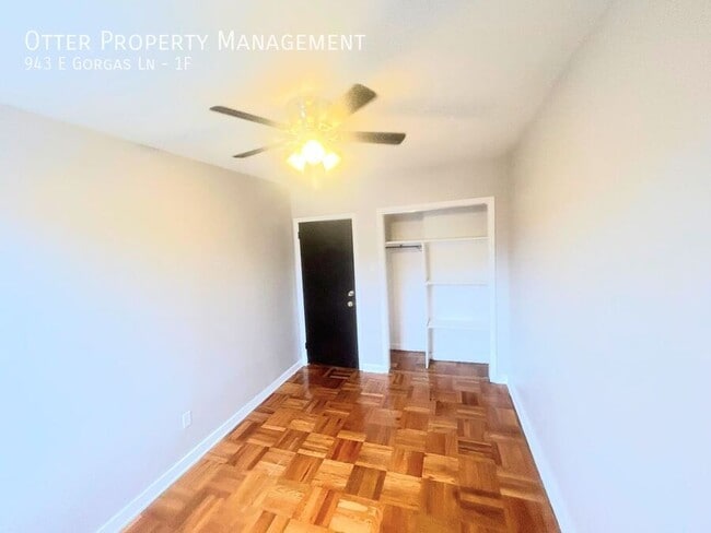 property at 943 E Gorgas Ln