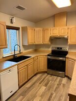 103 E Foster Ave in Coeur d'Alene, ID - Building Photo