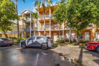 357 Olssen Ave in Fort Lauderdale, FL - Building Photo - Building Photo