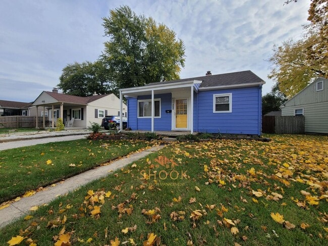 1323 Sunset Dr in Lafayette, IN - Building Photo - Building Photo