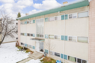 2724 40th St SW Apartments