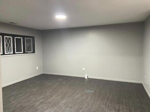 G3447 Barth St in Flint Township, MI - Building Photo - Building Photo